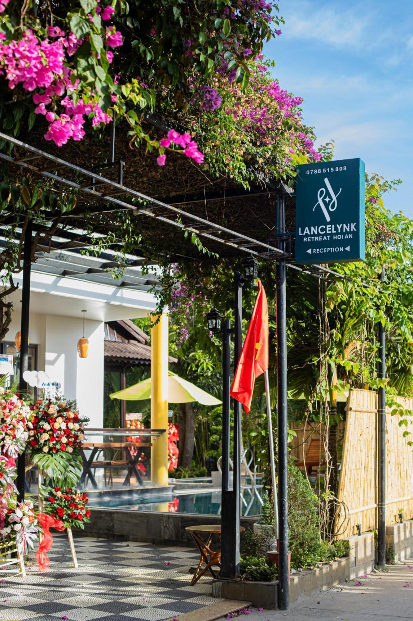 Lancelynk Retreat Hoi An Hotel Exterior photo